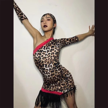 Платье для латиноамериканских танцев, Новое платье с леопардовой бахромой на косом плече и накладкой на грудь, Женские платья для соревнований по латиноамериканским танцам в стиле Румба DN9101